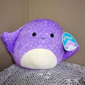 NEW Squishmallow Kellytoy Aziza the Stingray 8 in 2021 Series